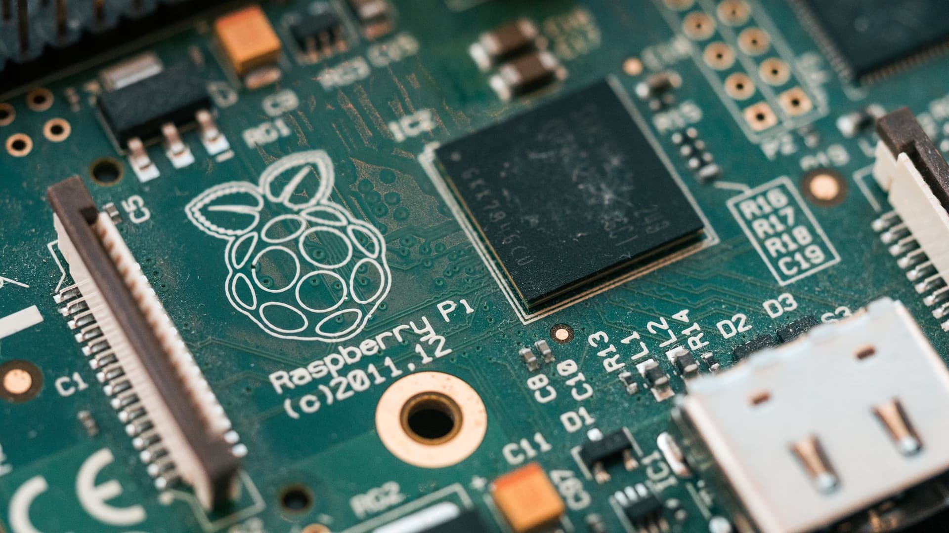 Storing and visualizing time-series data from a Raspberry Pi